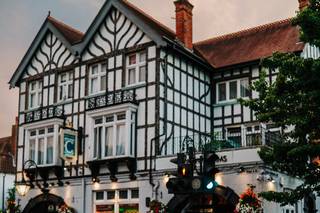 The County Arms - 7