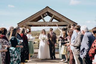 Eden Barn - 8