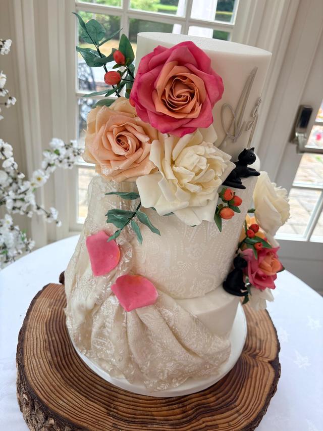 Wedding Cakes by Lisa Broughton - 1