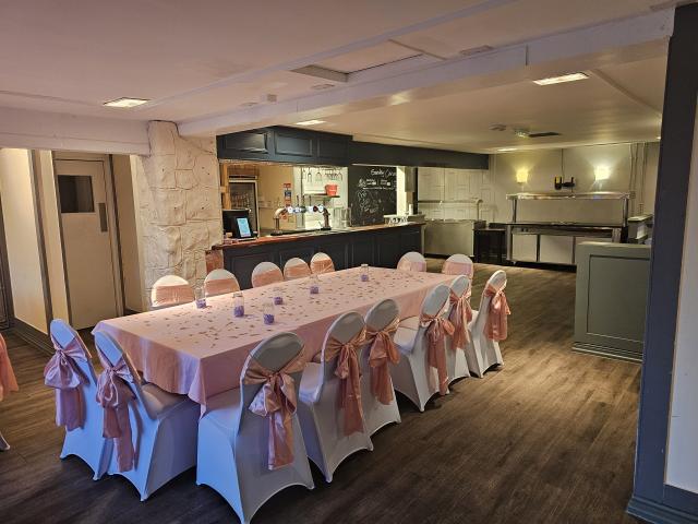 The Railway Inn - 2