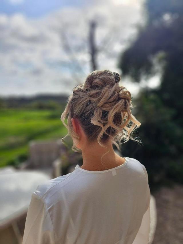 Peri Orrin Bridal Hair - 2