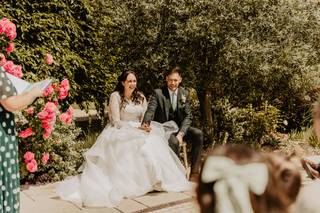 Amanda Millis Celebrant - 10