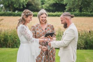 Kate Rostance Celebrant - 7