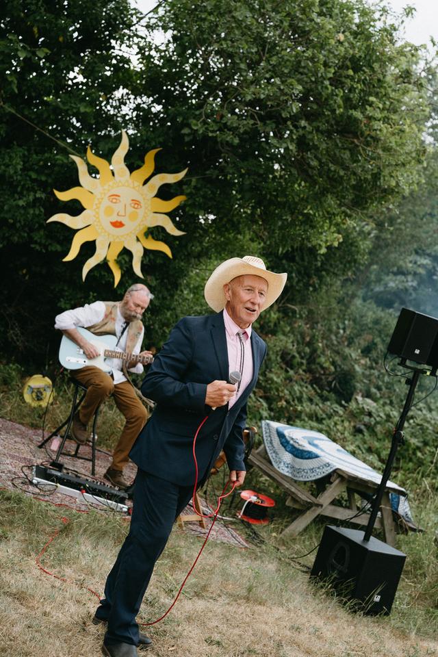 Mellow Guitar - Alan Henery - 2