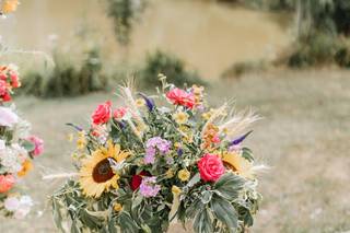 Simply Borrowed Wedding Hire - 11