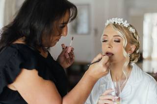 Beautiful You Makeup Artist - 18