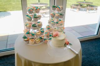 Gails Cake Pantry - 15