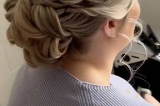 Linda Conran Hair & MUA - 7