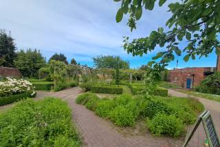 Lightwoods Park and House - 10