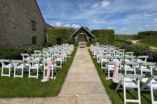 The Kingscote Barn - 9