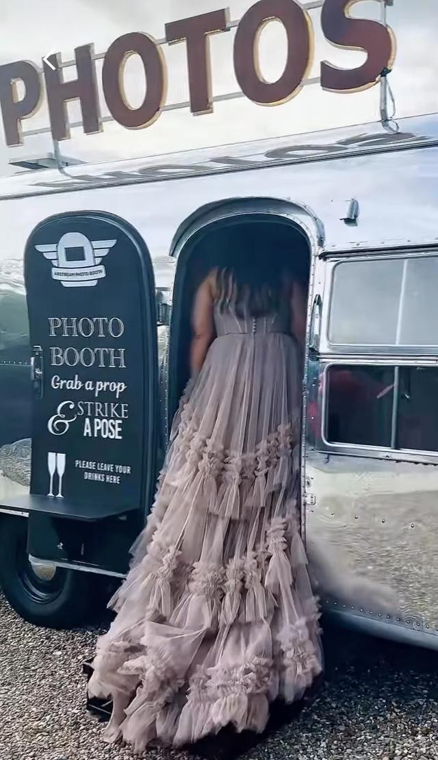 Airstream Photo Booth - 1