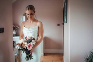 Alice Elizabeth Makeup Artist & Hairstylist - 4