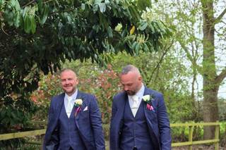 Woofs and Weddings - 9
