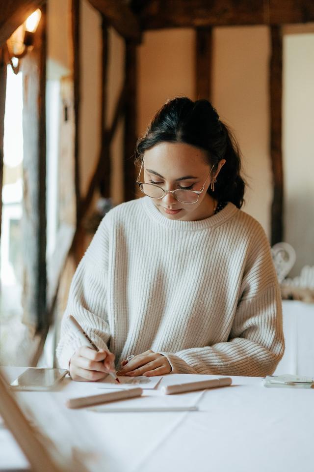 Art by Emma Aspris - 1