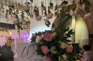 Rustic Wedding Blooms Hire & Co - 6
