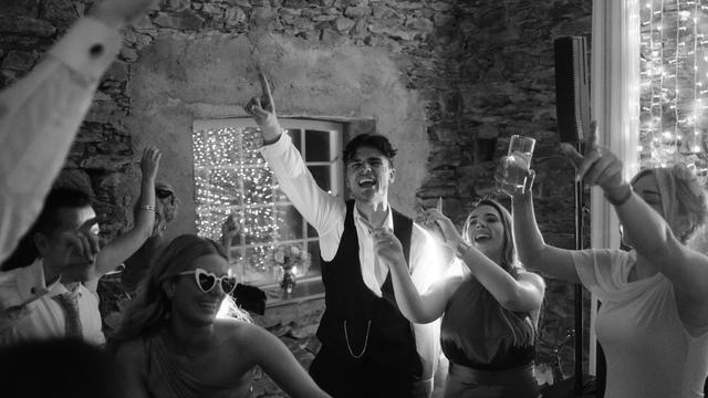 Danny Finn - Host, DJ and Singer - 1