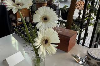 Top Table Escapes - 9