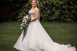 Lief Bridal Boutique - 9