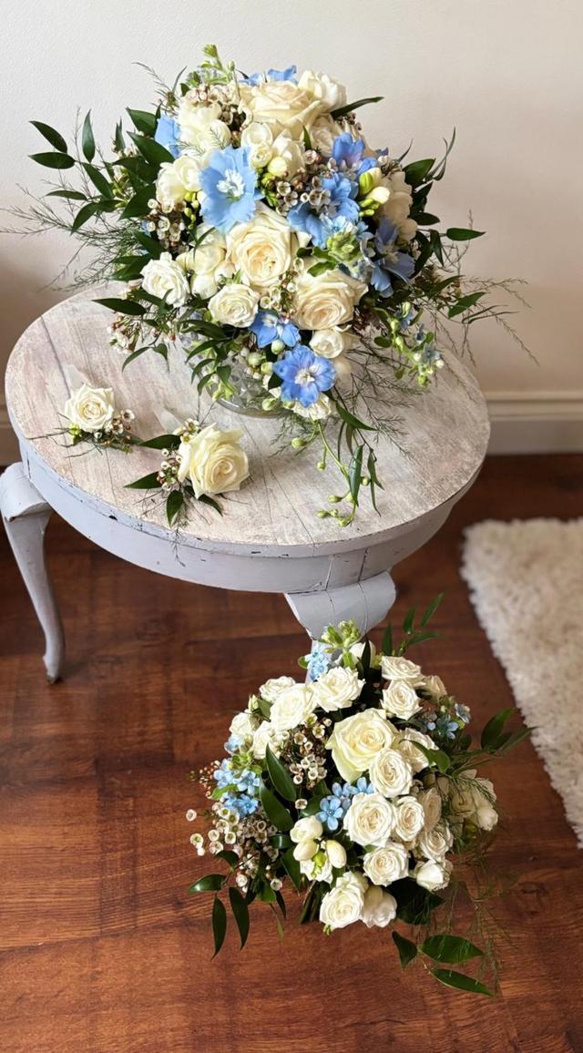 Emporium Flowers - 4