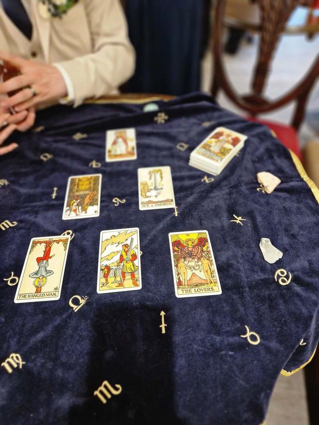 Ellie Velvet Fortune Teller - 2