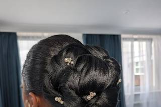 @Makeupsylvie - Pro Hair and Makeup Artist - 6