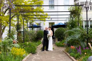 The Bromley Court Hotel - 9