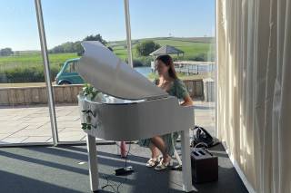 Jess Duck Piano - 1