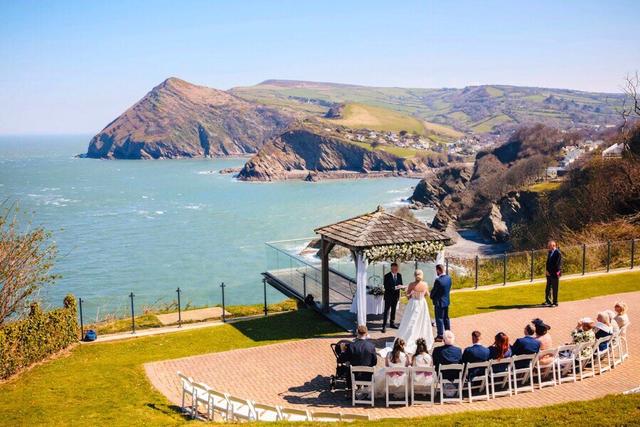 The Venue At Sandy Cove - 3