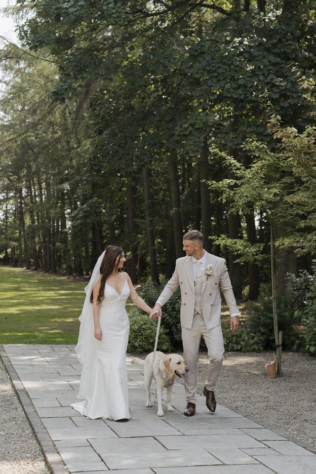 Wagging Tails Weddings - Pet Chaperone - 4
