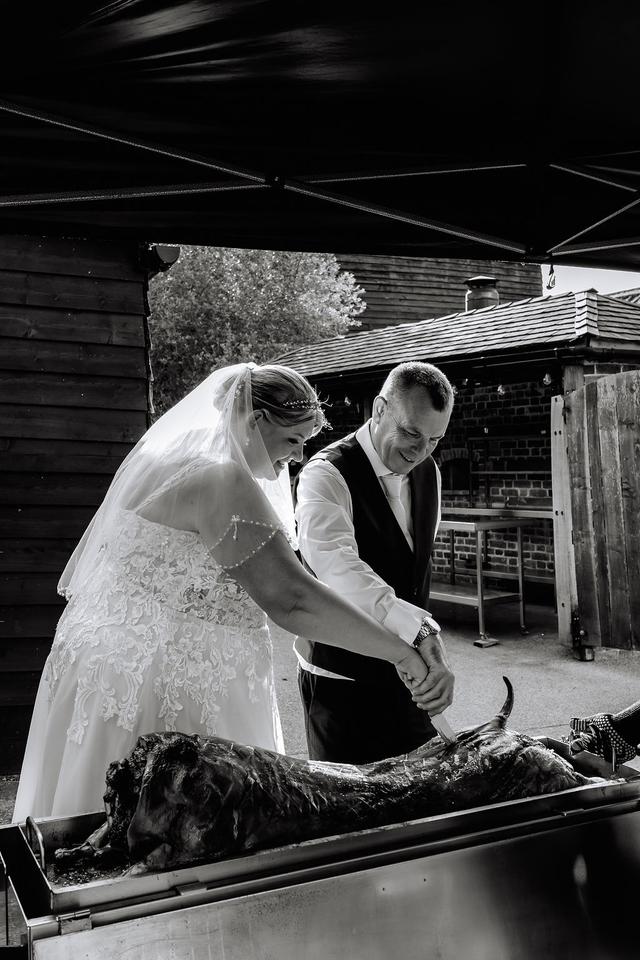 Spitting Pig - Suffolk - 1