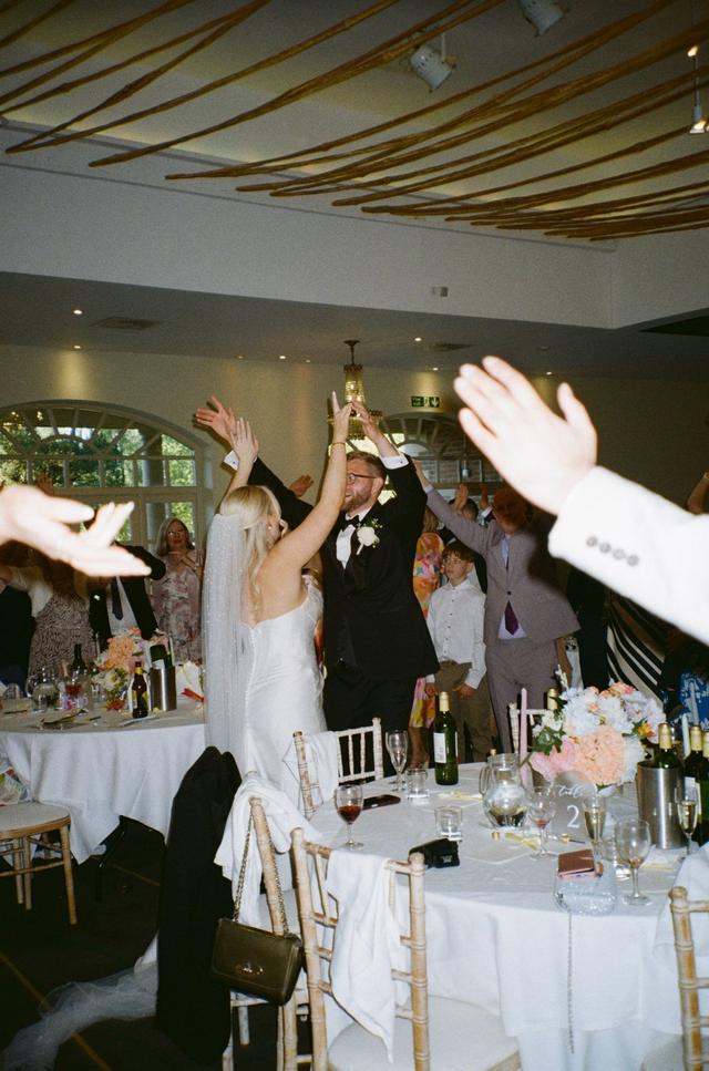 VIP Waiters - 2