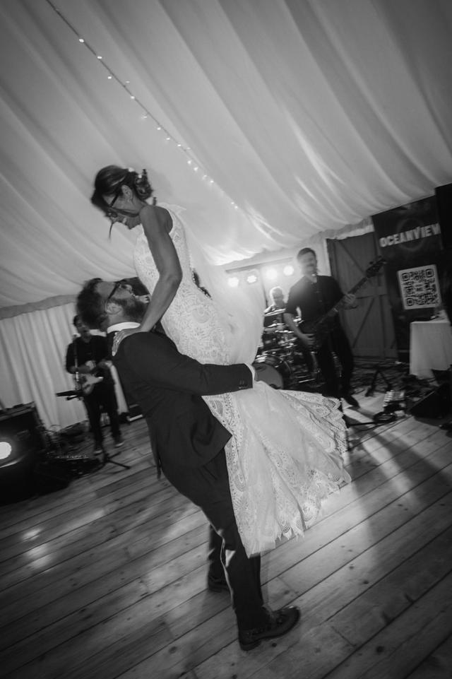 Oceanview Party Band - 2