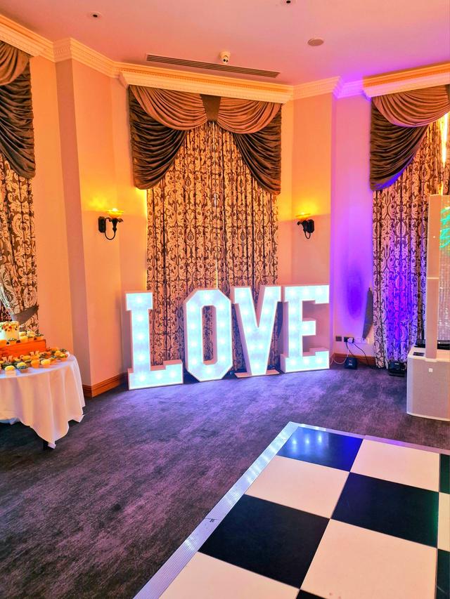 Posh Wedding Discos® - 2