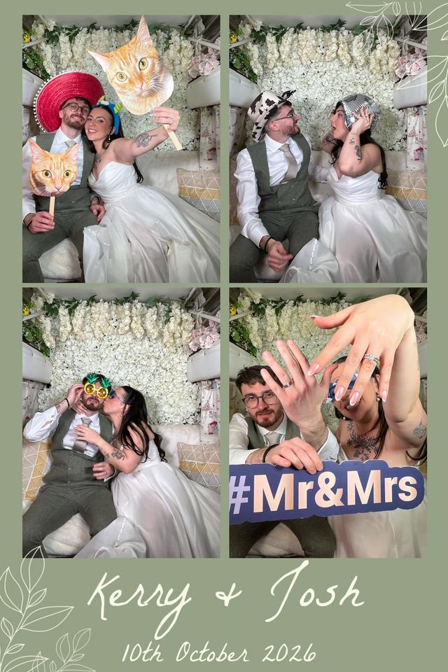 Candid Camper Photobooth - 1