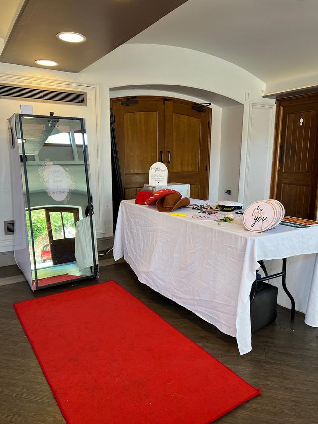 SnapThat Booths - 3
