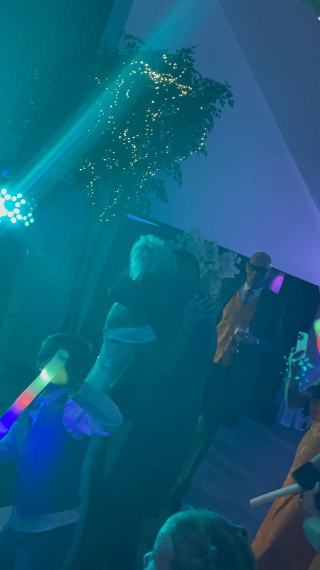 Eron Entertainment - 3