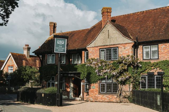 The Montagu Arms Hotel - 1