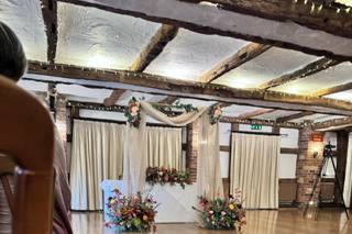 Colonnade Florist - 16