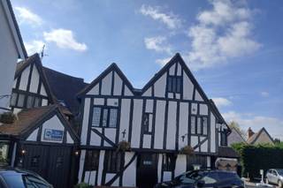 The Rose and Crown Hotel - 8