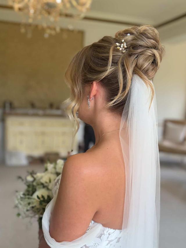 Charlotte Heather Bridal Hair - 1