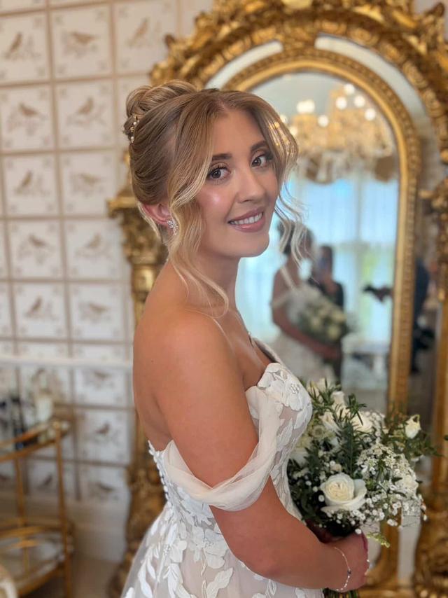 Charlotte Heather Bridal Hair - 3