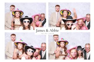 Waterfall Photo Booth Co. - 6