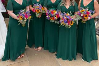 Pic-a-lily Floristry - 5