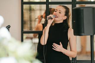 Sally Hall Vocals - 5