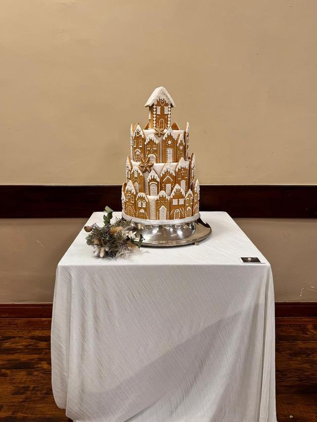 Adams Bakery/Cakes - 1