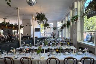 The Jolly Gardeners - 6