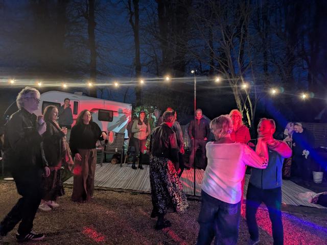 Ash and the Anthems - 1