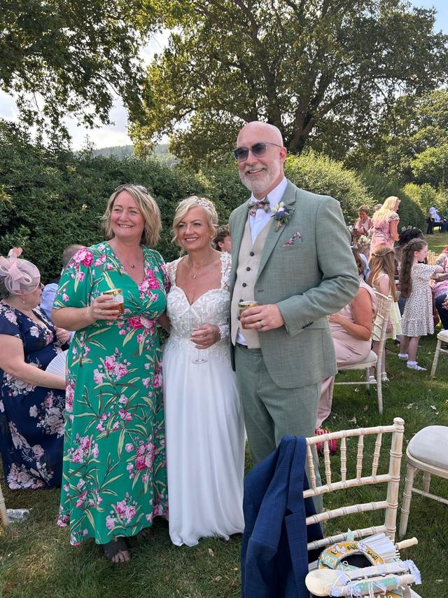 Ceremonies by Lisa Rogers - Celebrant - 2