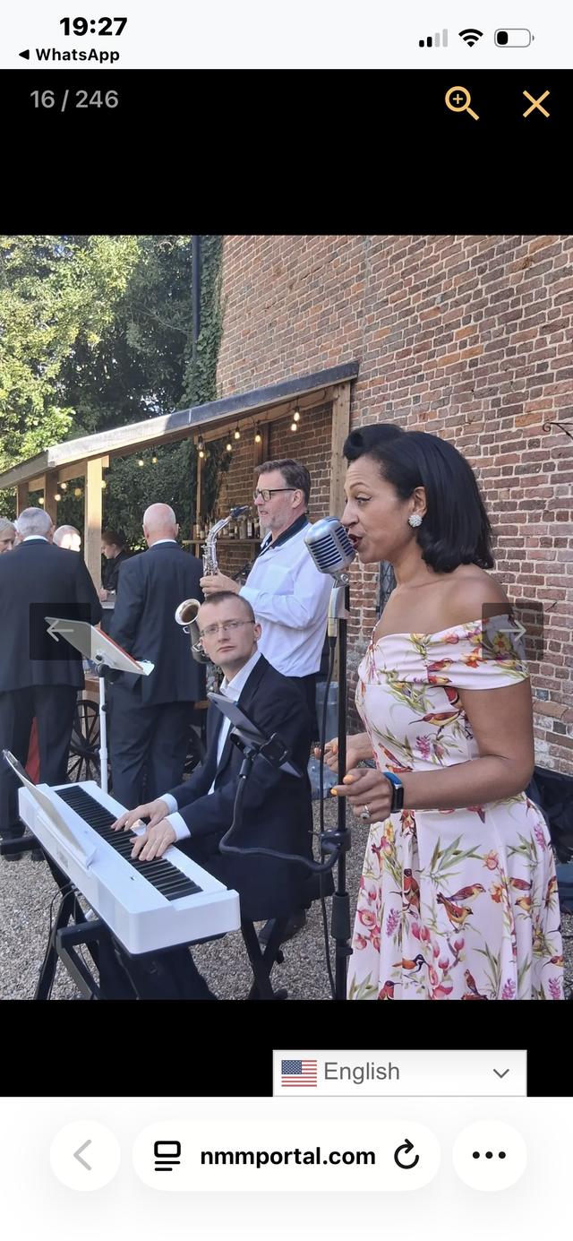 Sarah Lucy Jazz Trio - 2