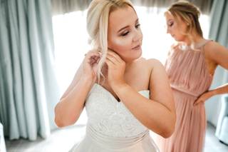 Anna Wise Makeup & Beauty - 23